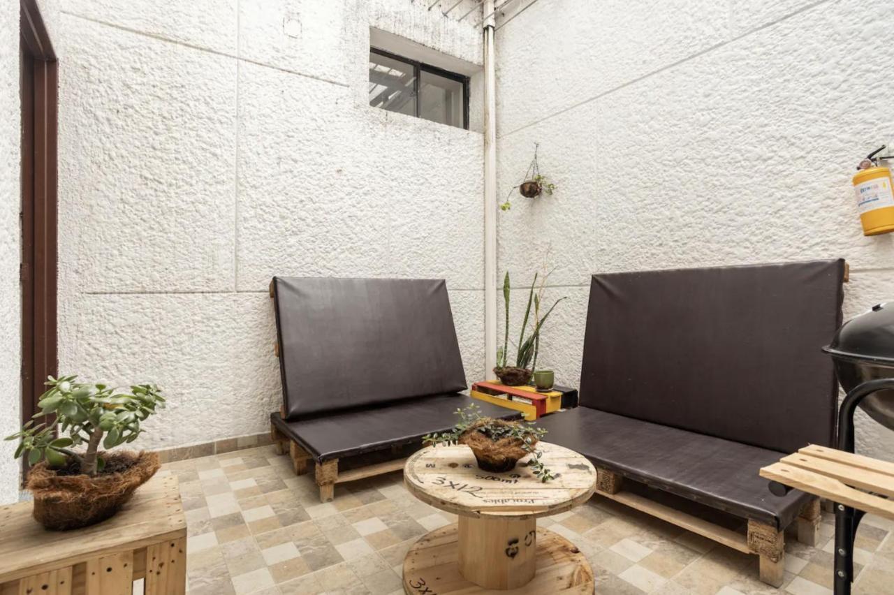 Casa Clandestina Guest House Medellin Exterior photo